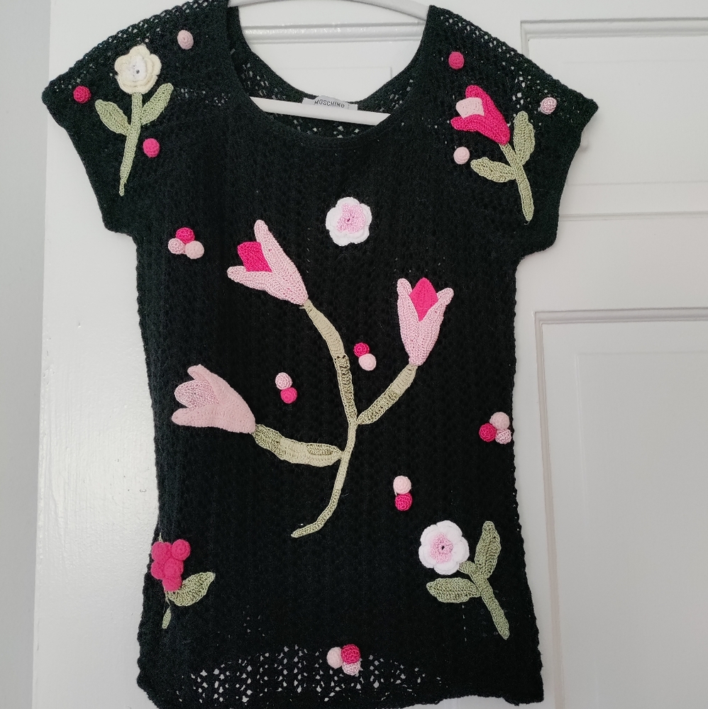 Moschino floral crochet knit top Black x pink